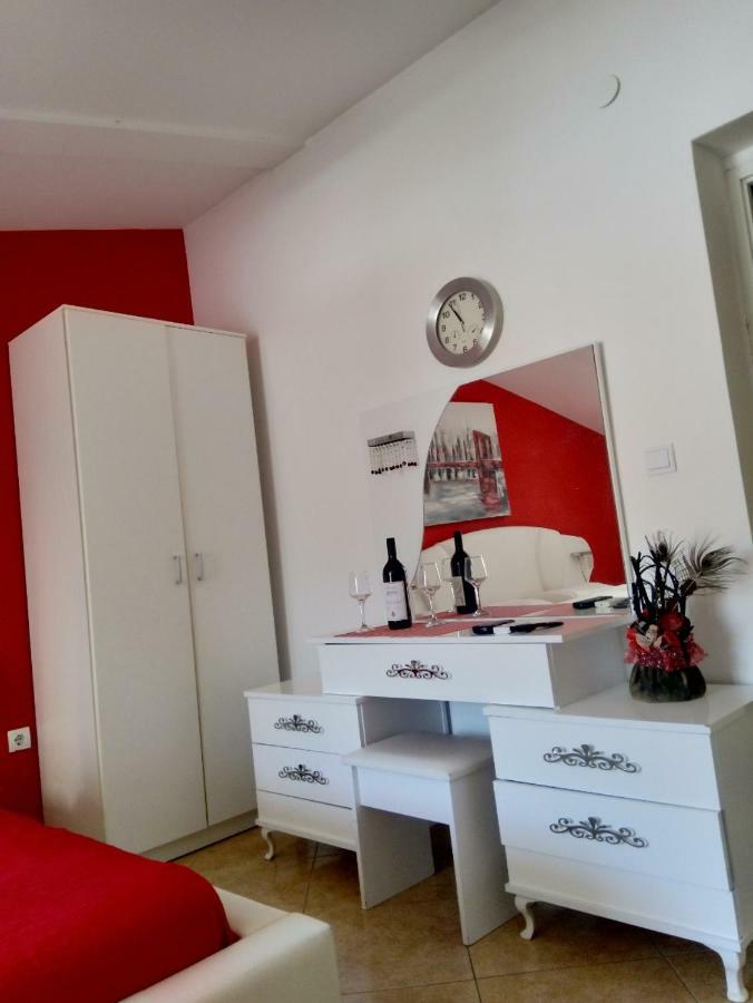 Apartmani M Herceg Novi Exteriér fotografie